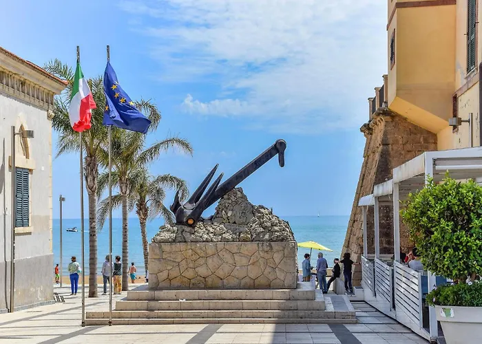 Lucrezia Feriehus Scicli